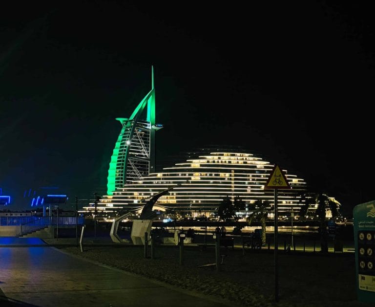 Dubai Private Layover: Transform Your Short Stop into a Memorable Journey